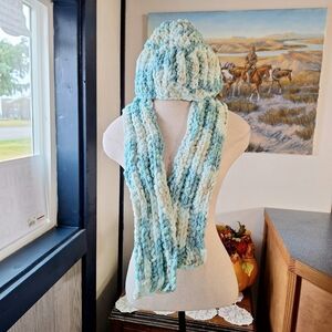 Handmade Crocheted Chenille Cable Knit Hat & Scarf Set, Adult, NWOT